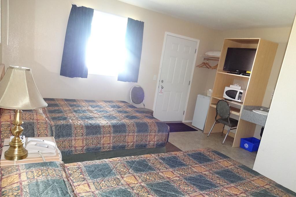 King'S Hotel & Motel By Elevate Rooms Shaunavon Habitación foto