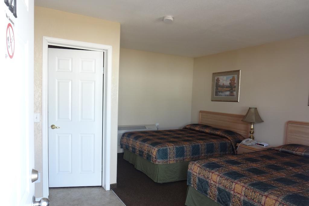 King'S Hotel & Motel By Elevate Rooms Shaunavon Habitación foto