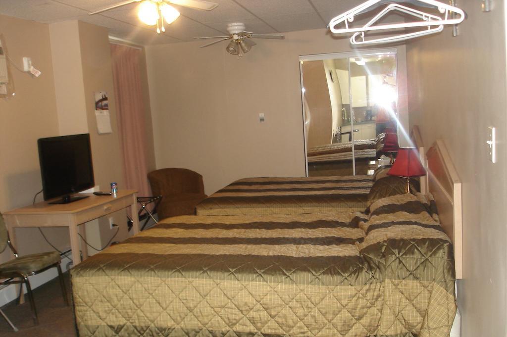 King'S Hotel & Motel By Elevate Rooms Shaunavon Exterior foto