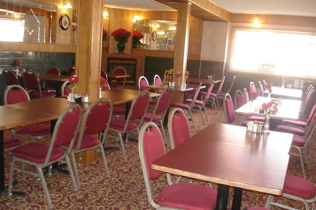 King'S Hotel & Motel By Elevate Rooms Shaunavon Exterior foto